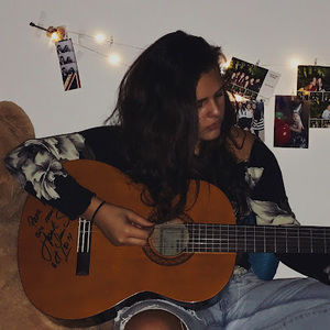 Meet your Posher, Victoria